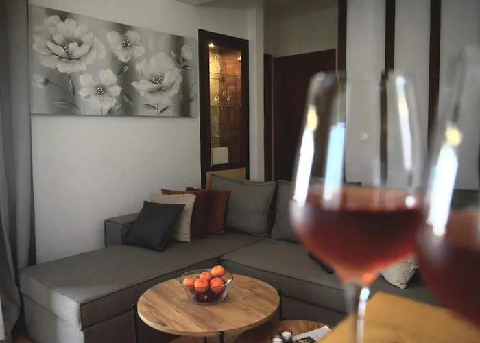 Malvazios #8 Apartamento *