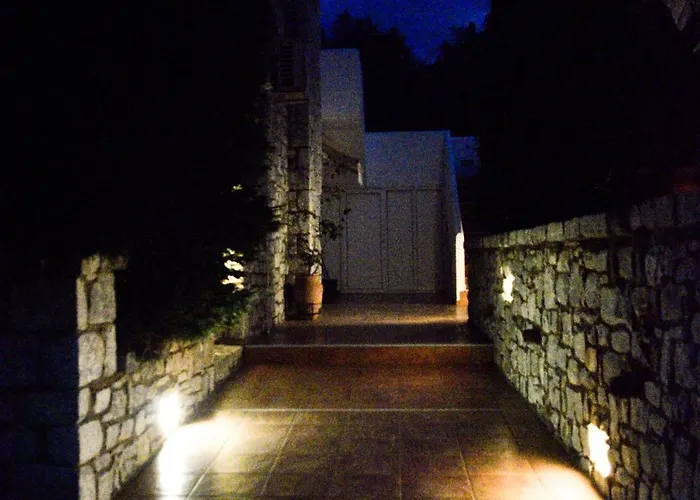 Malvazios #8 Apartament