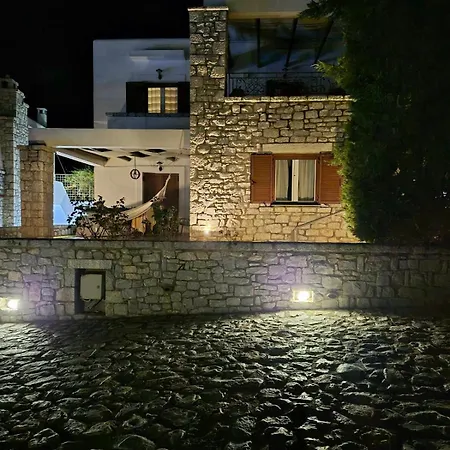 Malvazios Family With View Apartman