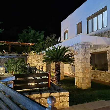 Malvazios Family With View