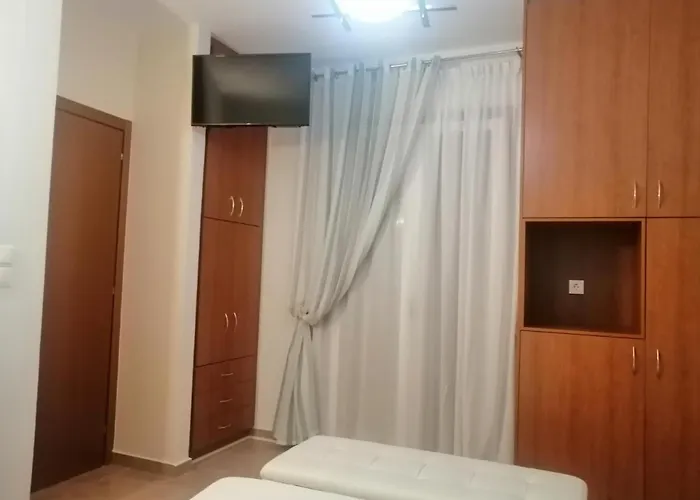 Apartment Malvazios #8 *