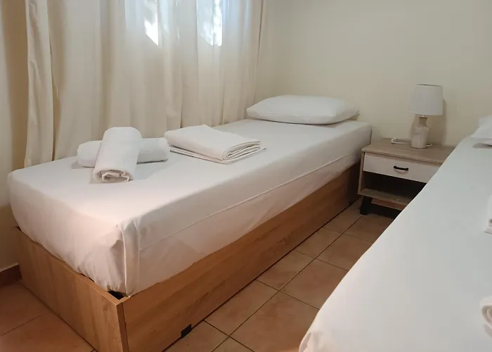 Apartment Malvazios #8 *